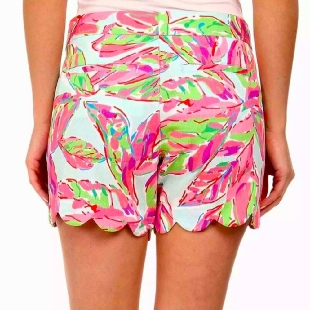 Lilly Pulitzer In The Vias Buttercup Scalloped Shorts Size 4. - Picture 2 of 14